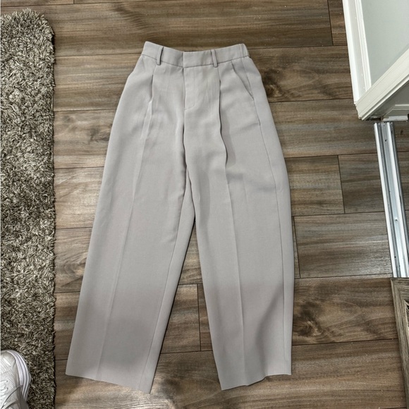 Women’s Dress Pants - Picture 1 of 2